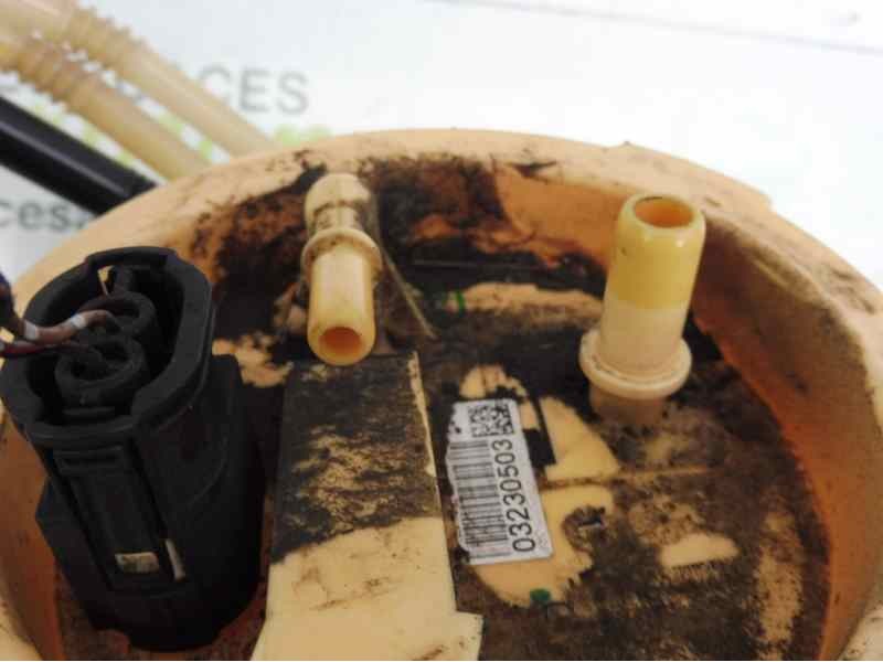 Recambio de bomba combustible para bmw serie 1 berlina (e81/e87) 118d referencia OEM IAM 03230503 04230503 