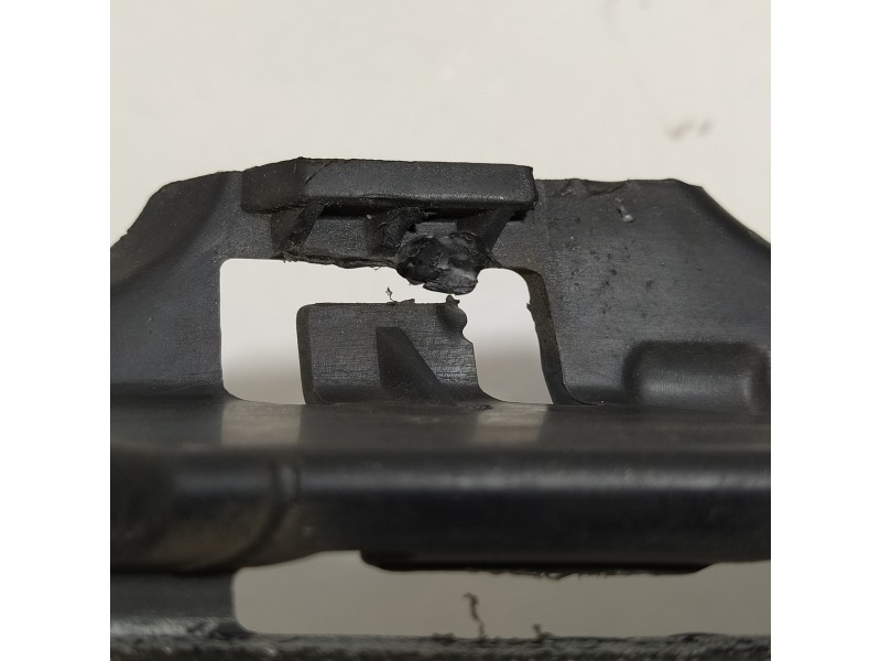 Recambio de rejilla paragolpes izquierda para volkswagen golf vii lim. sport bluemotion referencia OEM IAM 5G0853211E  