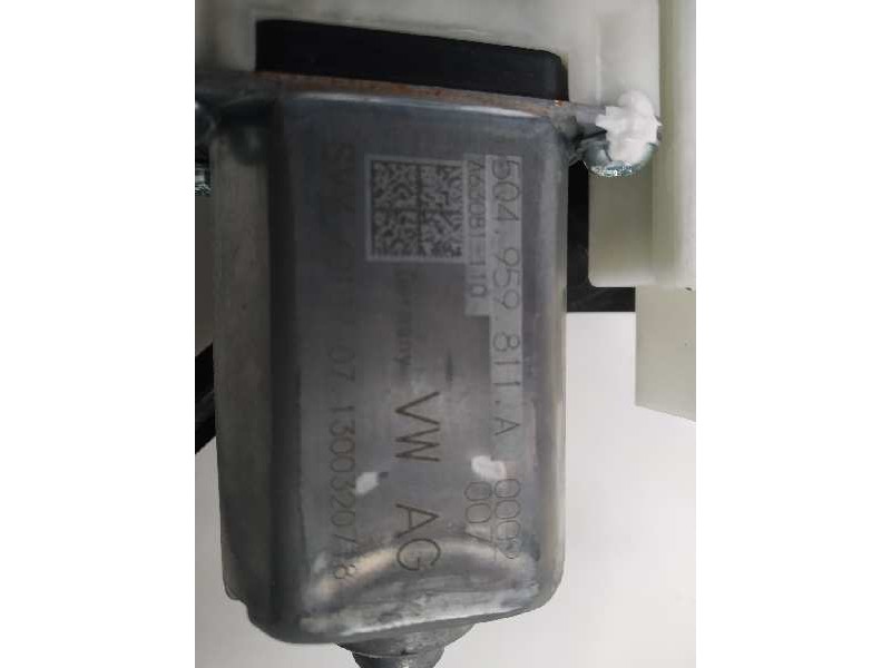Recambio de elevalunas trasero izquierdo para volkswagen golf vii lim. edition bluemotion referencia OEM IAM 5G4839461B 5Q495981