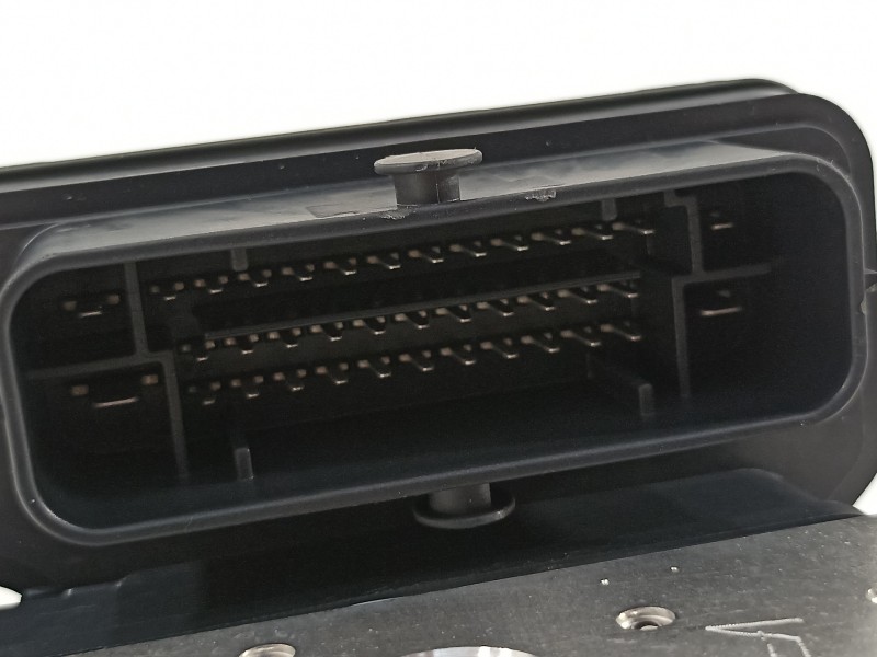 Recambio de abs para renault clio v intens referencia OEM IAM 476607521R  