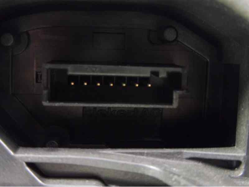 Recambio de cerradura puerta trasera izquierda para bmw serie 1 berlina (e81/e87) 118d referencia OEM IAM 7167069  