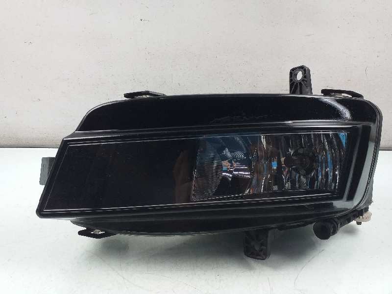 Recambio de faro antiniebla izquierdo para volkswagen golf vii lim. edition bluemotion referencia OEM IAM 5G0941661D  