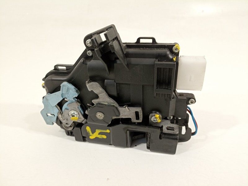 Recambio de cerradura puerta delantera izquierda para volkswagen caddy ka/kb (2c) comfortline bluemotion referencia OEM IAM 3D18