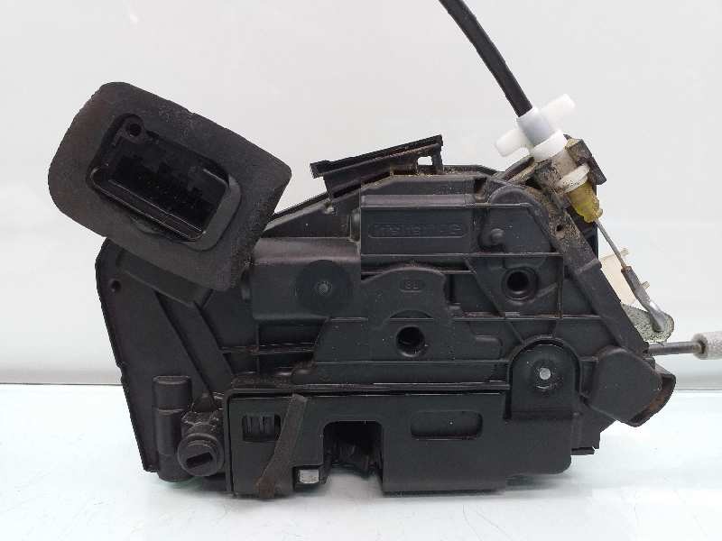 Recambio de cerradura puerta trasera izquierda para volkswagen golf vii lim. edition bluemotion referencia OEM IAM 5K4839015Q  