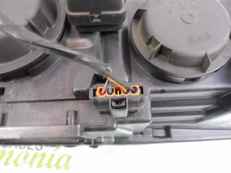 Recambio de faro derecho para renault laguna ii (bg0) expression referencia OEM IAM 8200002847  