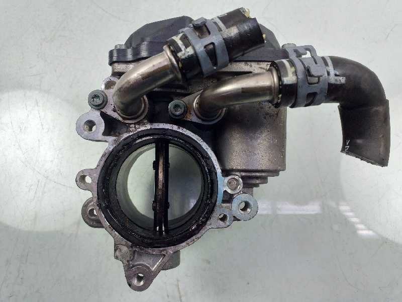 Recambio de caja mariposa para volkswagen golf vii lim. edition bluemotion referencia OEM IAM 04L128063N 04L128059M A2C82502900