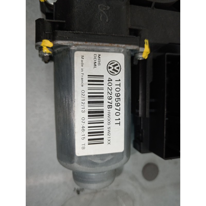 Recambio de elevalunas delantero izquierdo para volkswagen caddy ka/kb (2c) comfortline bluemotion referencia OEM IAM 1T0837755M