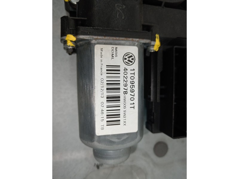 Recambio de elevalunas delantero izquierdo para volkswagen caddy ka/kb (2c) comfortline bluemotion referencia OEM IAM 1T0837755M