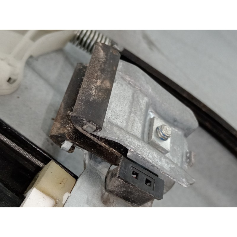 Recambio de elevalunas delantero izquierdo para volkswagen caddy ka/kb (2c) comfortline bluemotion referencia OEM IAM 1T0837755M