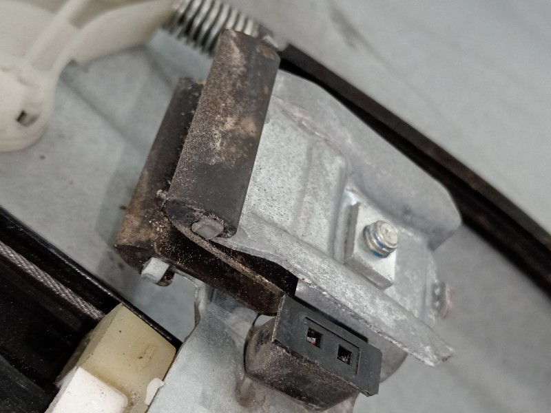 Recambio de elevalunas delantero izquierdo para volkswagen caddy ka/kb (2c) comfortline bluemotion referencia OEM IAM 1T0837755M