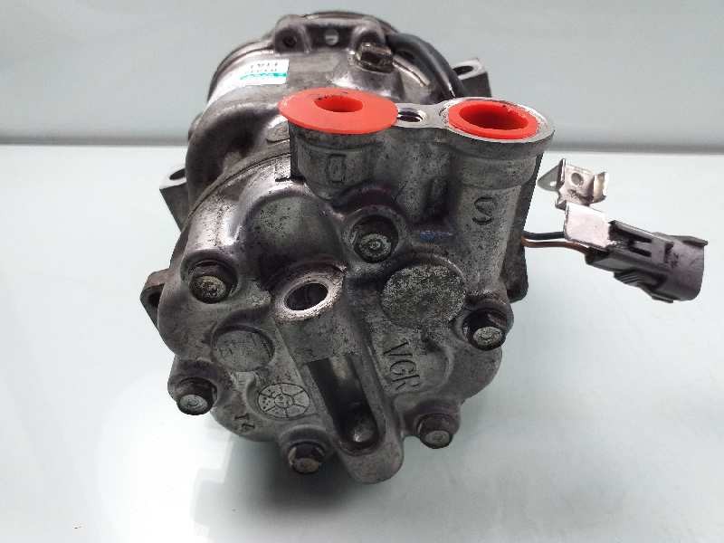 Recambio de compresor aire acondicionado para opel combo d expression l1h1 referencia OEM IAM 51893889  