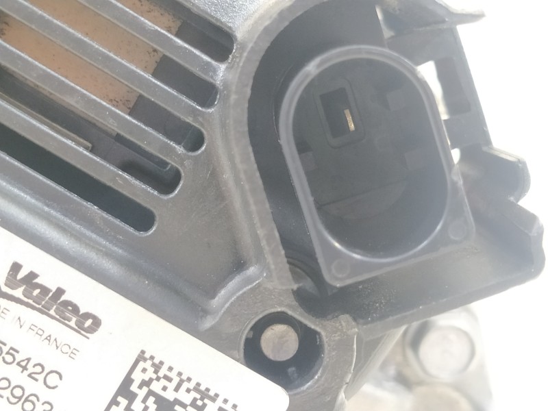 Recambio de alternador para seat ibiza (kj1) reference referencia OEM IAM 04E903015  