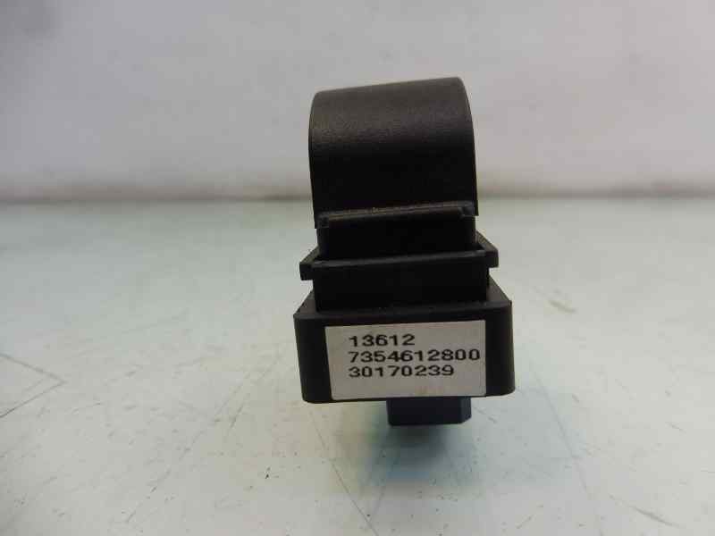 Recambio de mando elevalunas delantero derecho para opel combo d expression l1h1 referencia OEM IAM 30170239  