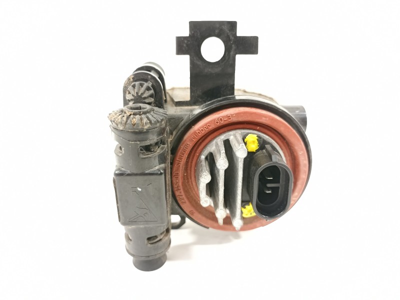 Recambio de faro antiniebla derecho para renault clio v intens referencia OEM IAM 261504122R  