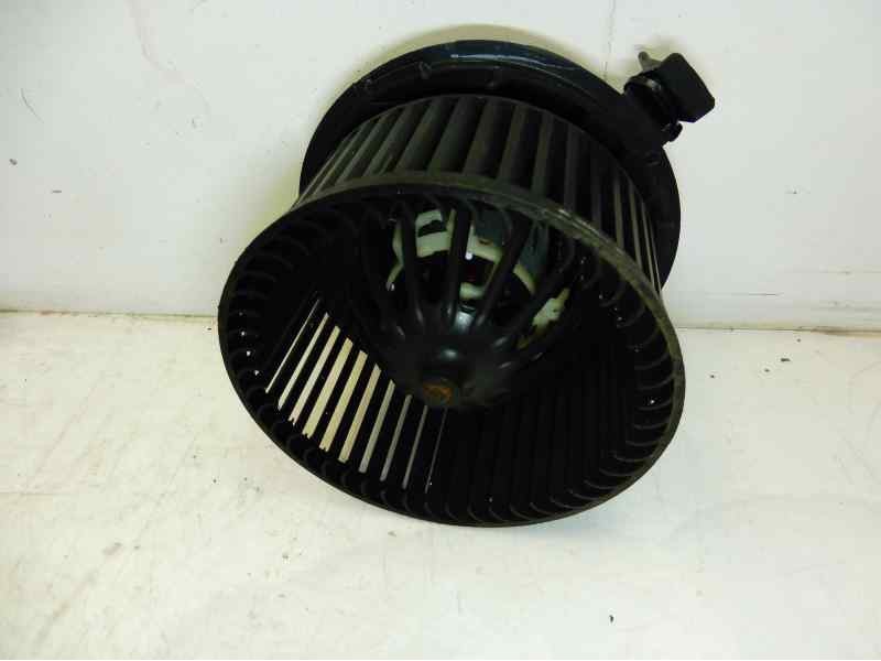 Recambio de ventilador calefaccion para nissan micra (k12e) acenta referencia OEM IAM F667217D GMVP1MMCH 