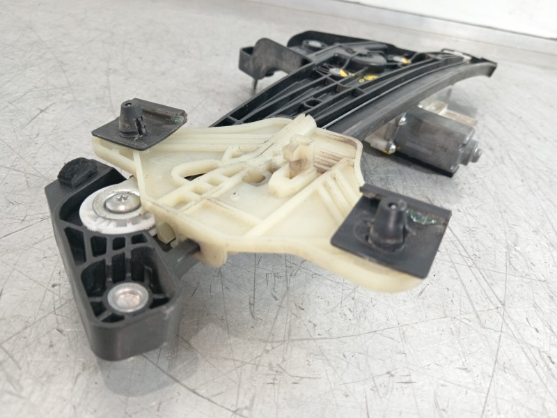 Recambio de elevalunas delantero derecho para renault clio v intens referencia OEM IAM 807201776R  