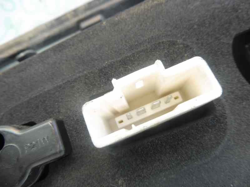 Recambio de piloto trasero izquierdo en porton para citroën c5 berlina sx (e) referencia OEM IAM 89032711X31   Recambio de piloto trasero izquierdo en porton para citroën c5 berlina sx (e) referencia OEM IAM 89032711X31