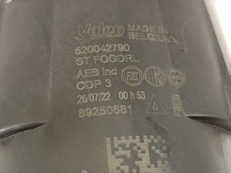 Recambio de faro antiniebla derecho para fiat fiorino (2023) fiorino 2252 referencia OEM IAM 520042790  