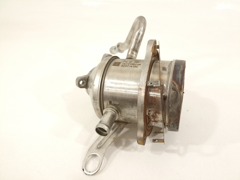 Recambio de enfriador egr para renault clio v intens referencia OEM IAM 147359823R  