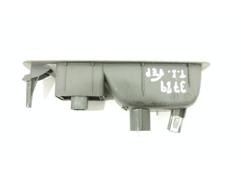 Recambio de mando elevalunas trasero izquierdo para renault laguna iii expression referencia OEM IAM 254010003R  