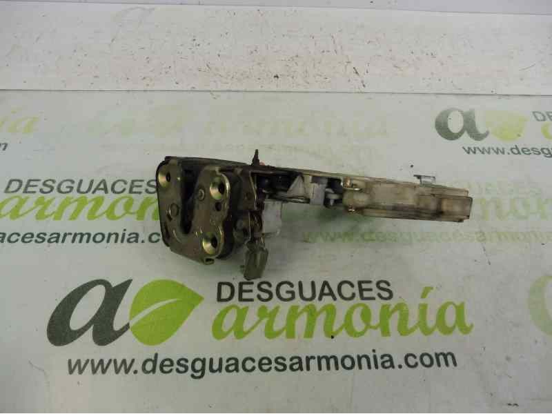 Recambio de cerradura puerta trasera izquierda para nissan almera tino (v10m) ambience referencia OEM IAM 0892052B  