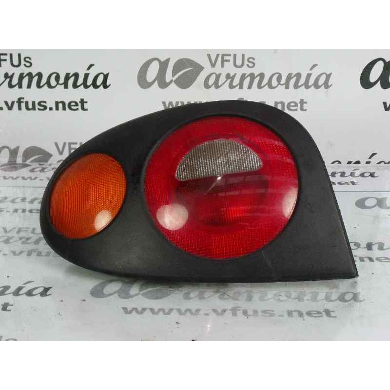Recambio de piloto trasero izquierdo para renault megane i coach/coupe (da0) 1.6 e (daof) referencia OEM IAM 7701040608  