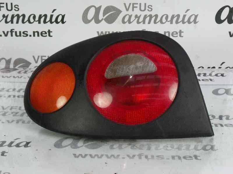 Recambio de piloto trasero izquierdo para renault megane i coach/coupe (da0) 1.6 e (daof) referencia OEM IAM 7701040608  