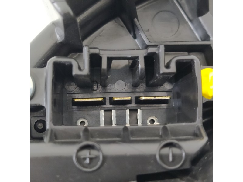 Recambio de ventilador calefaccion para toyota auris hybrid active business plus referencia OEM IAM AV2727008085  