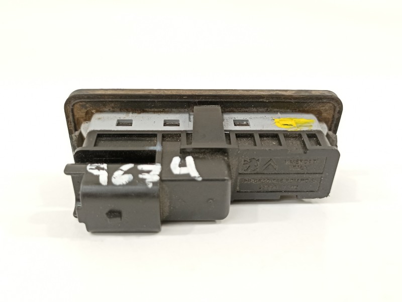 Recambio de maneta exterior porton para peugeot 2008 (--.2013) active referencia OEM IAM 9676028380  