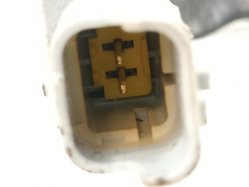 Recambio de inyector para renault clio v intens referencia OEM IAM 208995377R  