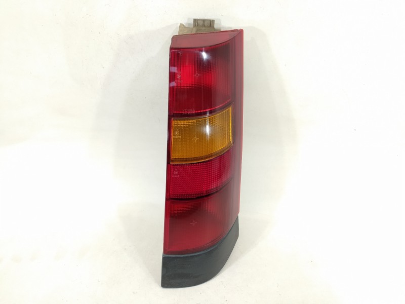 Recambio de piloto trasero derecho para renault 5 básico / l (r 1221) referencia OEM IAM 45057  