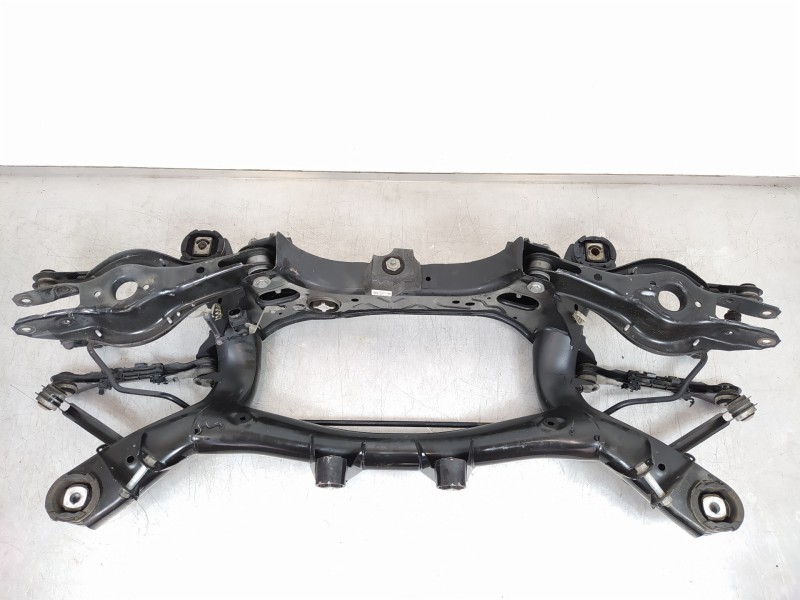 Recambio de puente trasero para bmw serie 3 lim. (f30) 320d referencia OEM IAM 6857636  