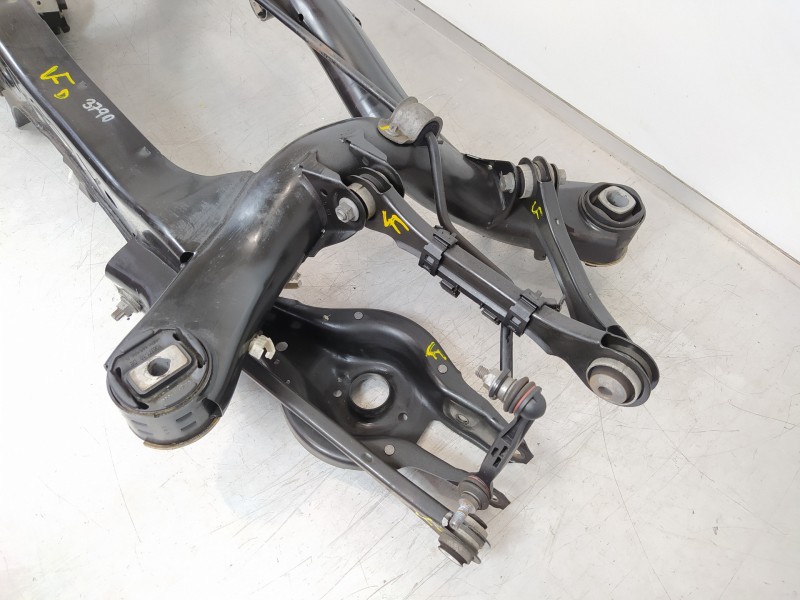 Recambio de puente trasero para bmw serie 3 lim. (f30) 320d referencia OEM IAM 6857636  