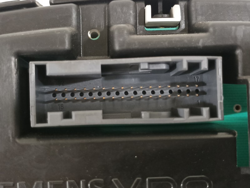 Recambio de cuadro instrumentos para suzuki swift berlina (mz) gl (3-ptas.) referencia OEM IAM 3410062JA0 3410062J0 