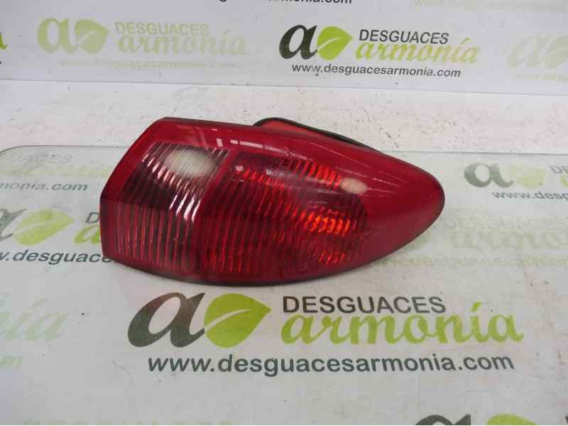 Recambio de piloto trasero derecho para alfa romeo 147 (190) 1.6 t.spark distinctive referencia OEM IAM 46556347 03323010 