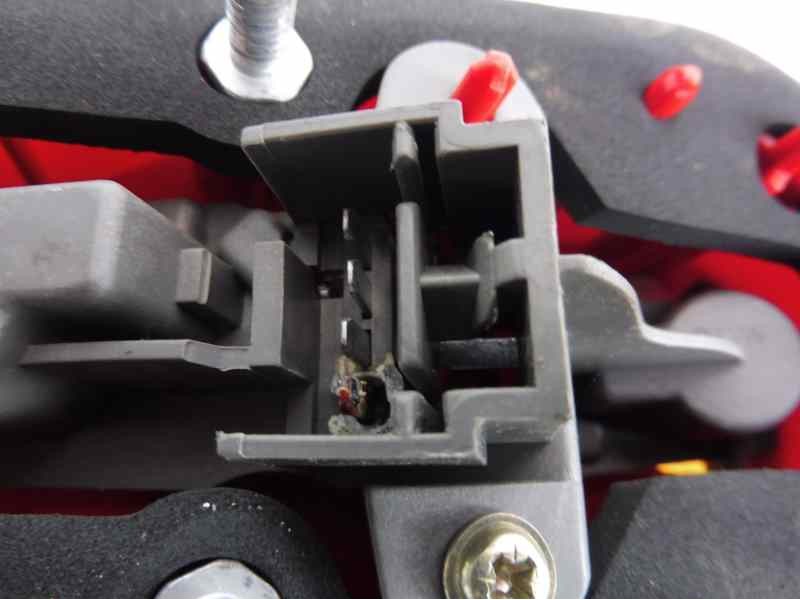 Recambio de piloto trasero derecho para alfa romeo 147 (190) 1.6 t.spark distinctive referencia OEM IAM 46556347 03323010 