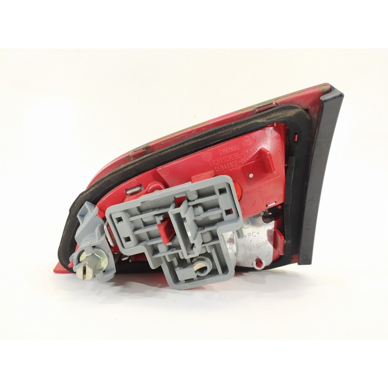 Recambio de piloto trasero izquierdo en porton para audi a4 avant (8k5) (2008) básico quattro referencia OEM IAM 21969002 219601