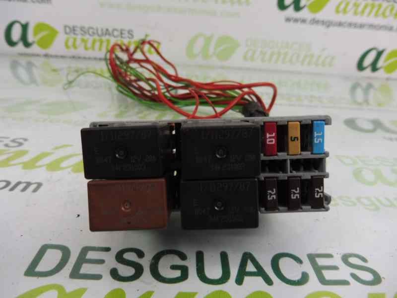 Recambio de caja reles / fusibles para iveco daily ka caja cerrada gran espacio 35s... batalla 3300 referencia OEM IAM   