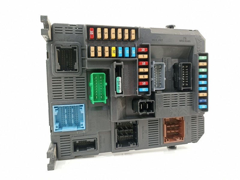 Recambio de caja reles / fusibles para peugeot 2008 (--.2013) active referencia OEM IAM 9819850080  