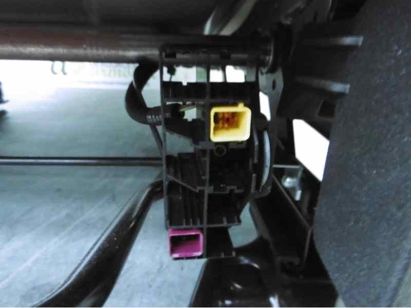 Recambio de juego asientos completo para ford focus lim. (cb8) trend referencia OEM IAM   