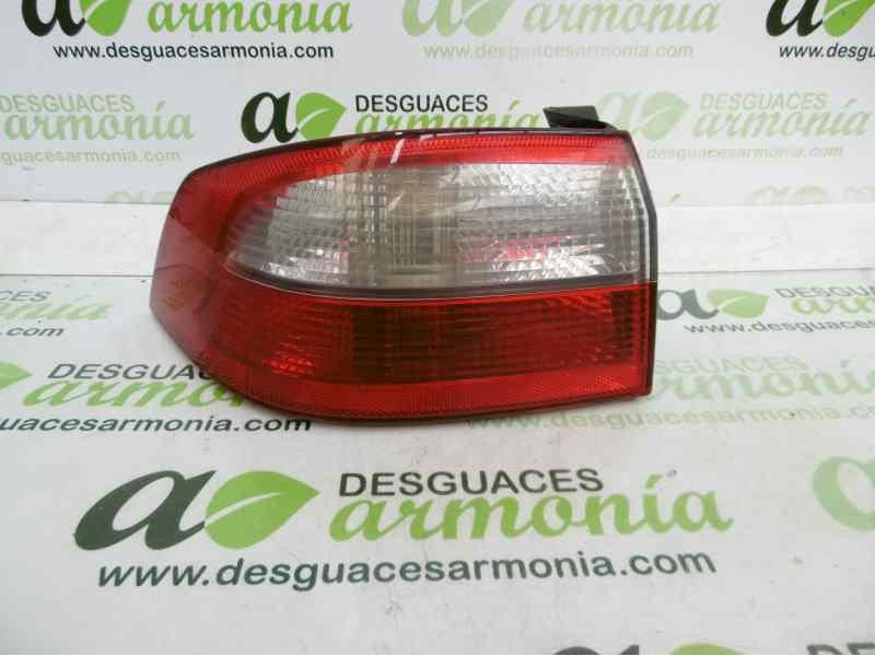 Recambio de piloto trasero izquierdo para renault laguna ii (bg0) referencia OEM IAM 8200002473 23450102 