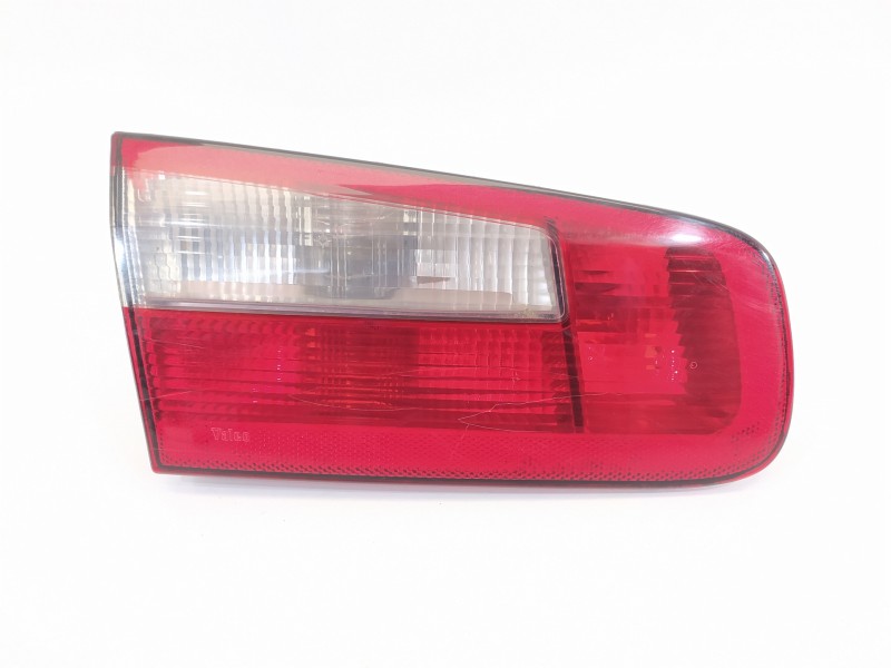 Recambio de piloto trasero izquierdo en porton para renault laguna ii (bg0) referencia OEM IAM 8200002475 2346 