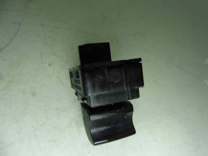 Recambio de mando elevalunas trasero izquierdo para bmw x3 (e83) 2.0d referencia OEM IAM 159798053395 6928249 