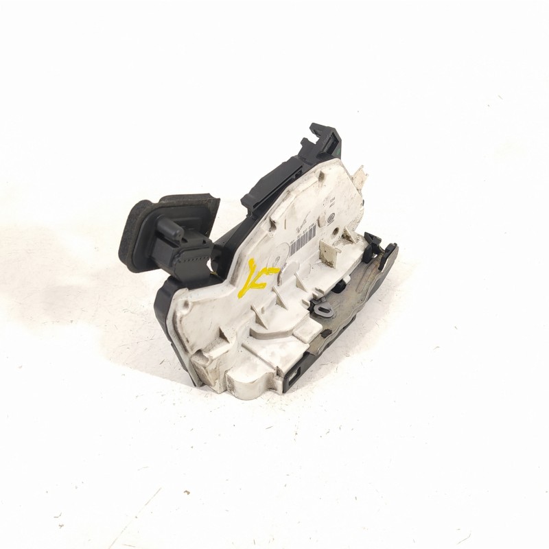 Recambio de cerradura puerta delantera derecha para skoda octavia combi (5e5) 2.0 tdi referencia OEM IAM 5E1837016A  