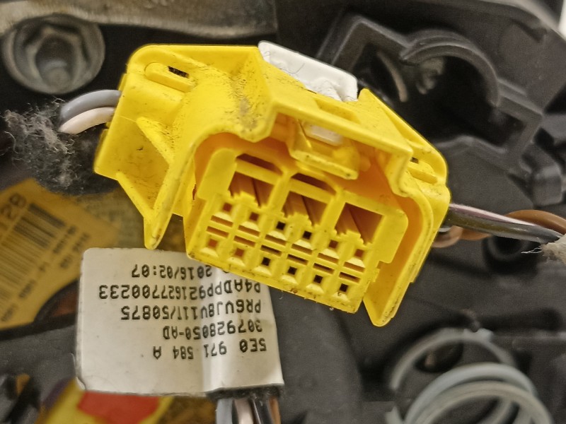 Recambio de airbag delantero izquierdo para skoda octavia combi (5e5) 2.0 tdi referencia OEM IAM 5E0880201B  