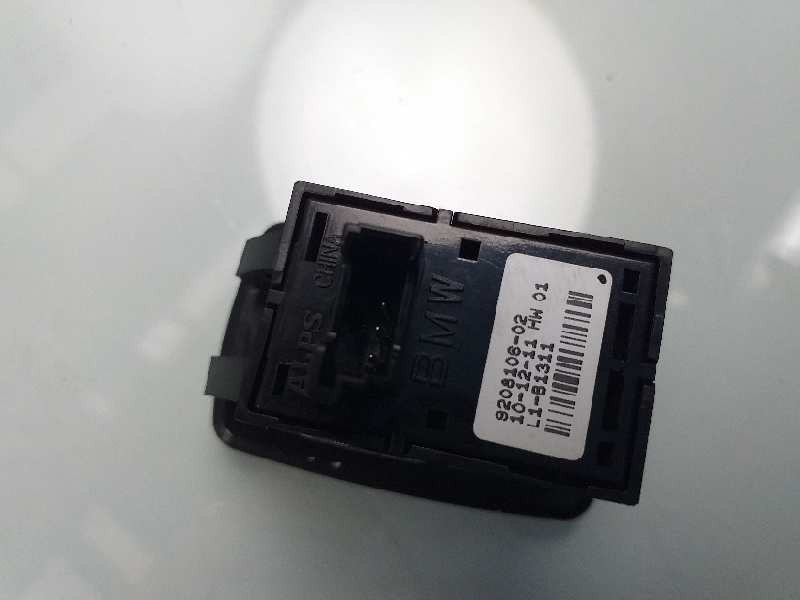 Recambio de mando elevalunas trasero derecho para bmw serie 3 lim. (f30) 320d referencia OEM IAM 920810602  