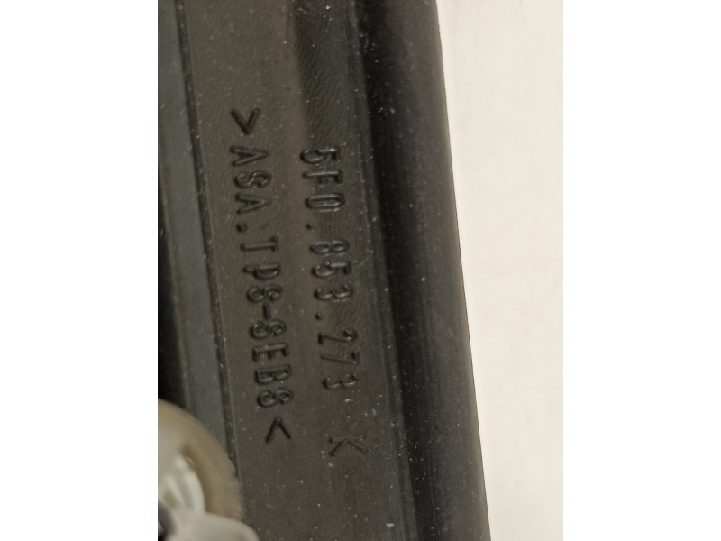 Recambio de moldura para seat leon (5f1) cupra 290 referencia OEM IAM 5F0853273K  