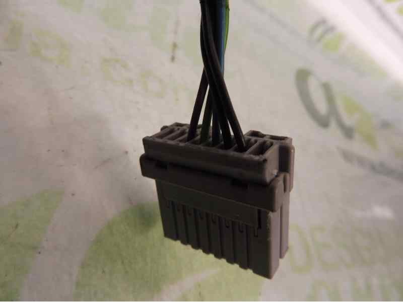 Recambio de retrovisor izquierdo para nissan primera berlina (p12) acenta referencia OEM IAM 96302AU462  