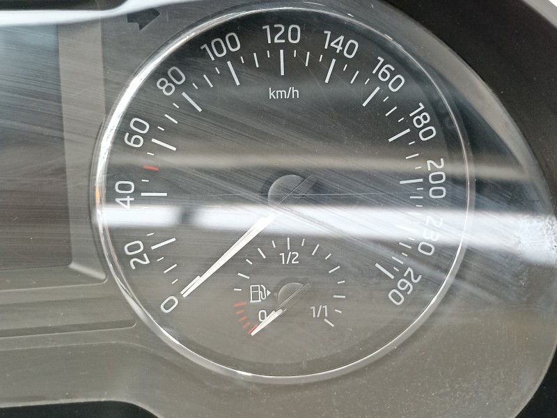 Recambio de cuadro instrumentos para skoda octavia combi (5e5) 2.0 tdi referencia OEM IAM 5E0920781C  