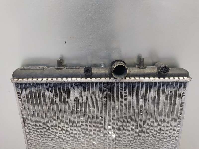 Recambio de radiador agua para peugeot 206 berlina e-music referencia OEM IAM 99000045  